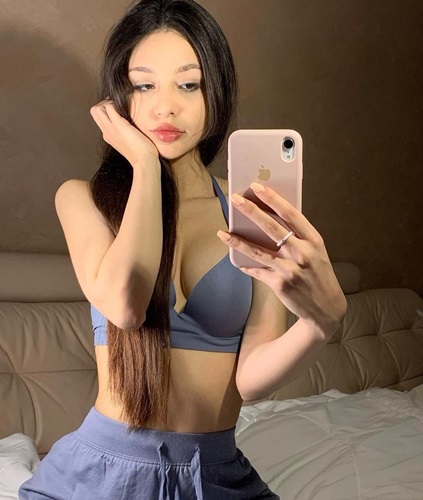 Yeşilyurt Çevresinde VIP Model Yulia ile Özel Randevu